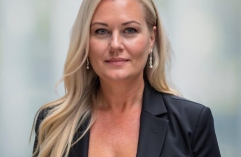 Headshot of Tamara Smith